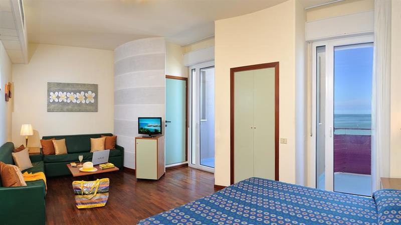Hotel Atlantic Vista Mare Pesaro Luaran gambar